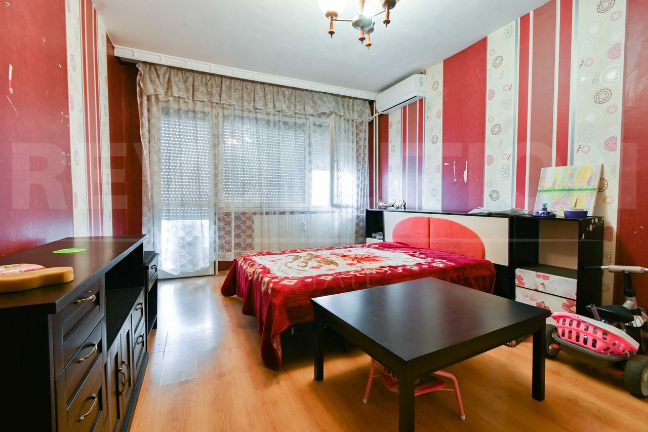 Продава се Тристаен апартамент в София, Слатина - 88 кв.м за 2000 €/кв.м - Снимка #5