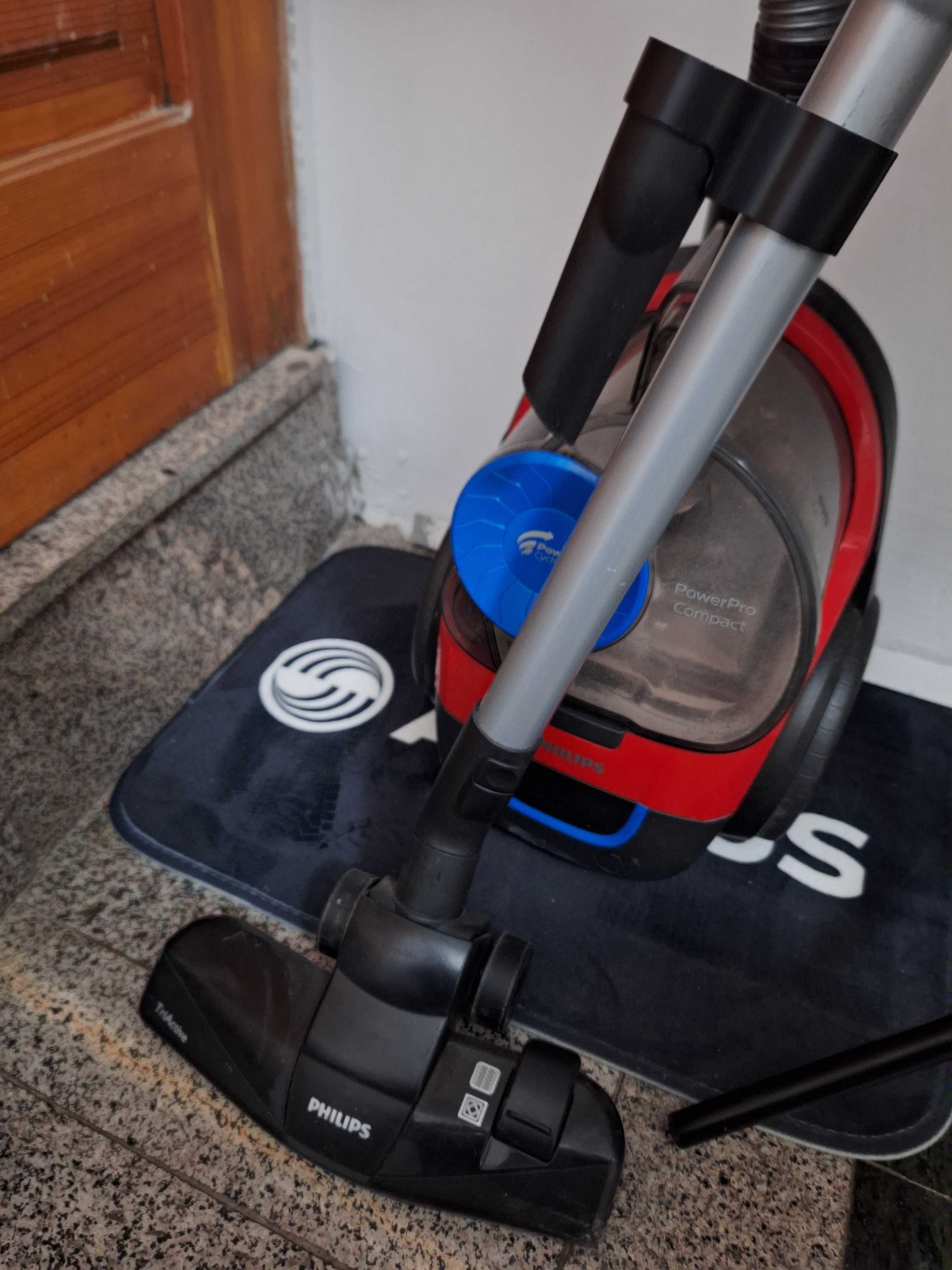 Прахосмукачка PHILIPS