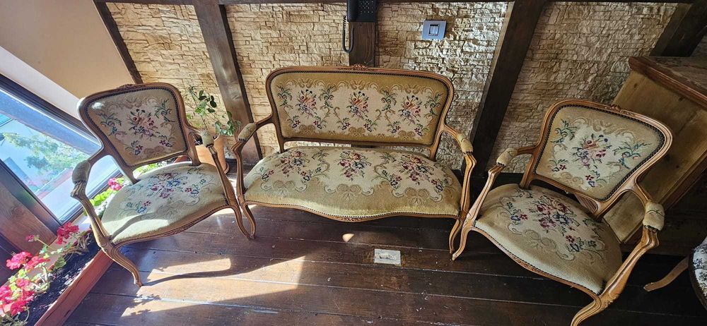 set scaune-canapea vintage brodate manual