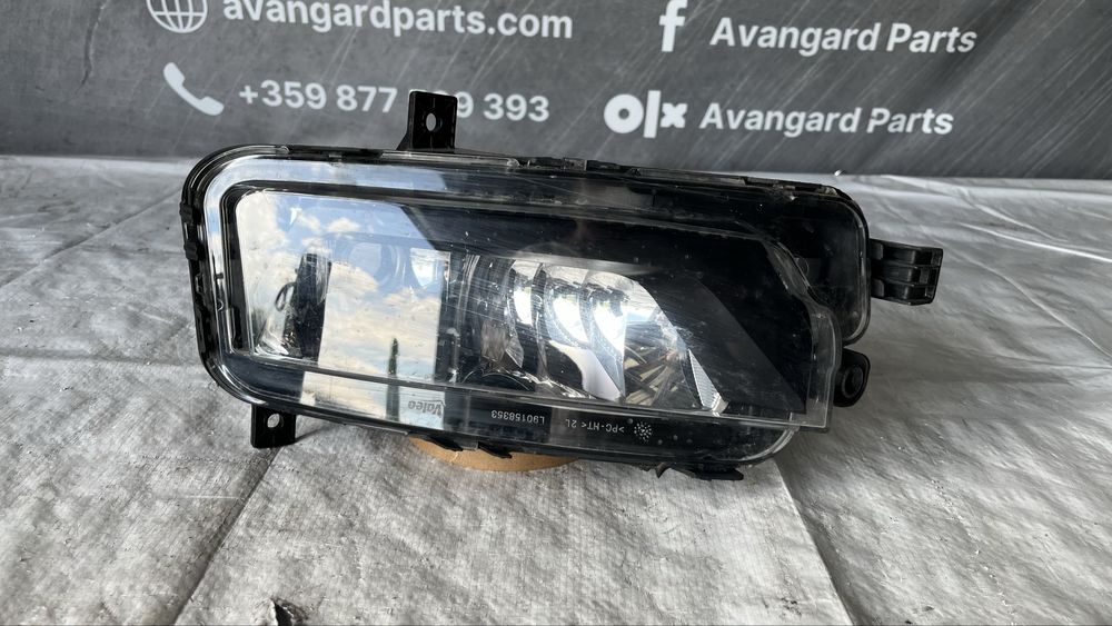 5 броя десен и 2 брой ляв халоген VW Transporter T6