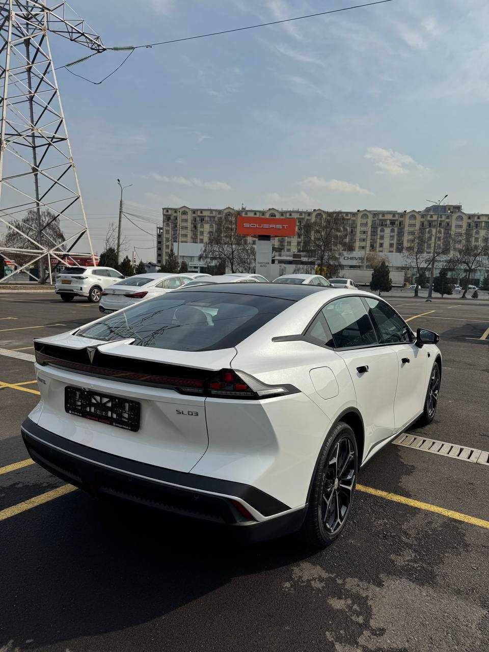 Deepal SL03  Sport Gybrid 220max