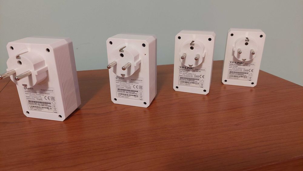 Powerline адаптери TP-Link TL-PA4010P - 3 комплекта