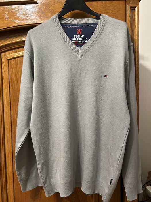 Pulover Tommy Hilfiger original mărimea M – stare impecabilă