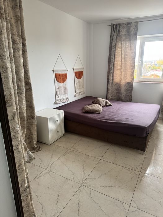 Inchiriez garsoniera in Tecuci, str. Bradului 750 lei/luna