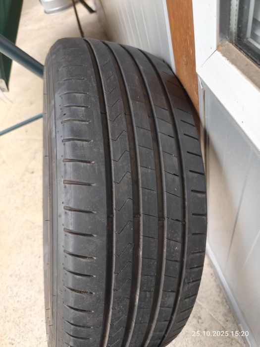 ЛЕТНИ ГУМИ HANKOOK 225/60/17-ДОТ 23-4 бр.перфектни,нов внос