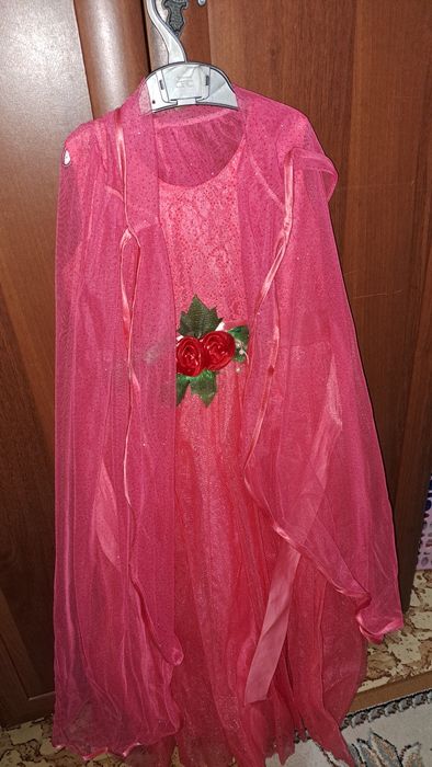 Платье детское, накидкой