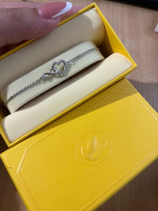 Гривна Swarovski