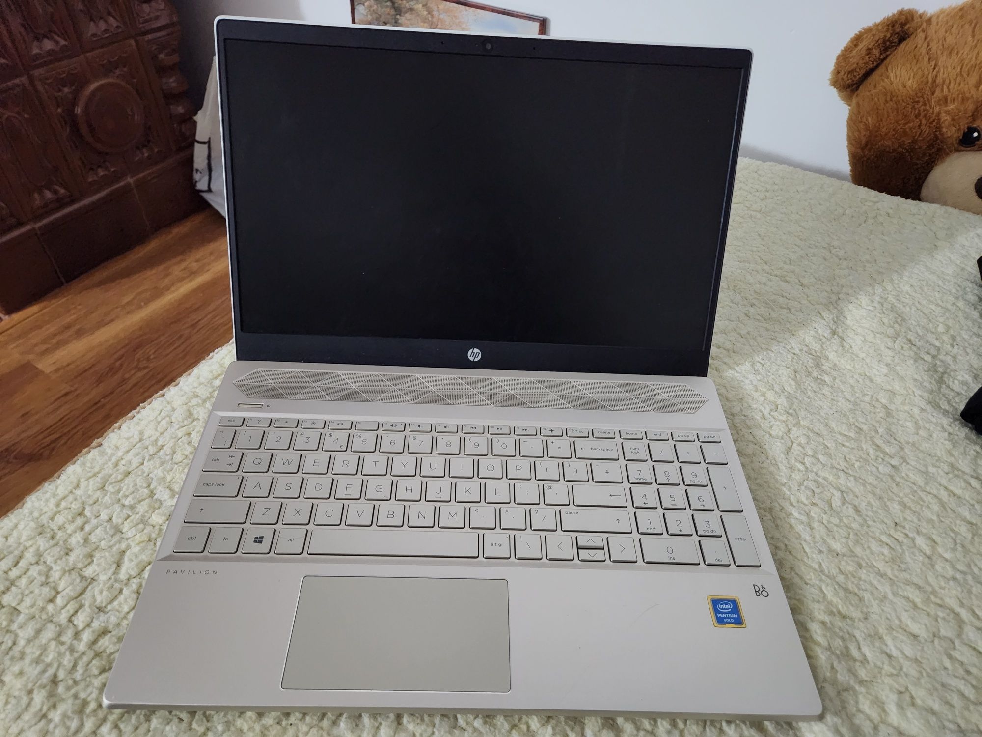 HP Pavilion 15-cs0999na