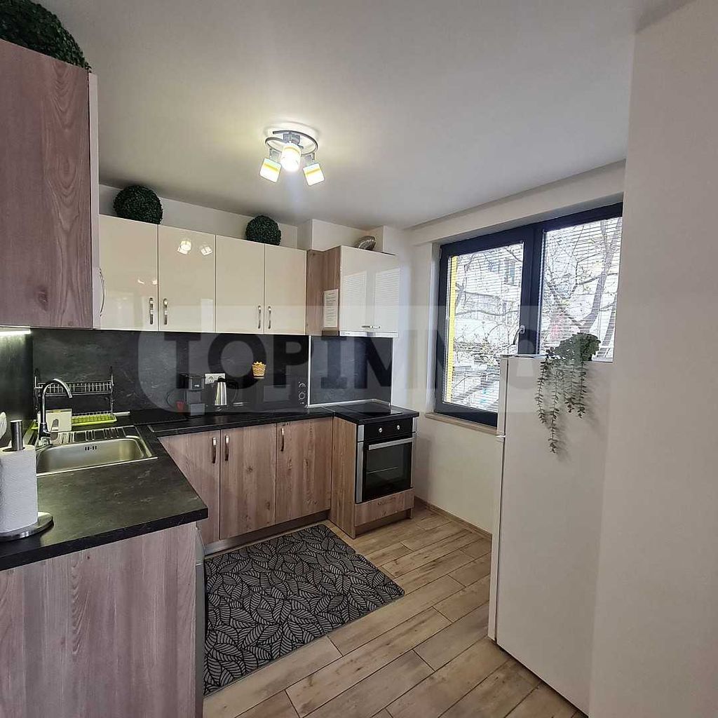 Дава се под наем Тристаен апартамент в Варна, Общината - 85 кв.м за 765 € - Снимка #4