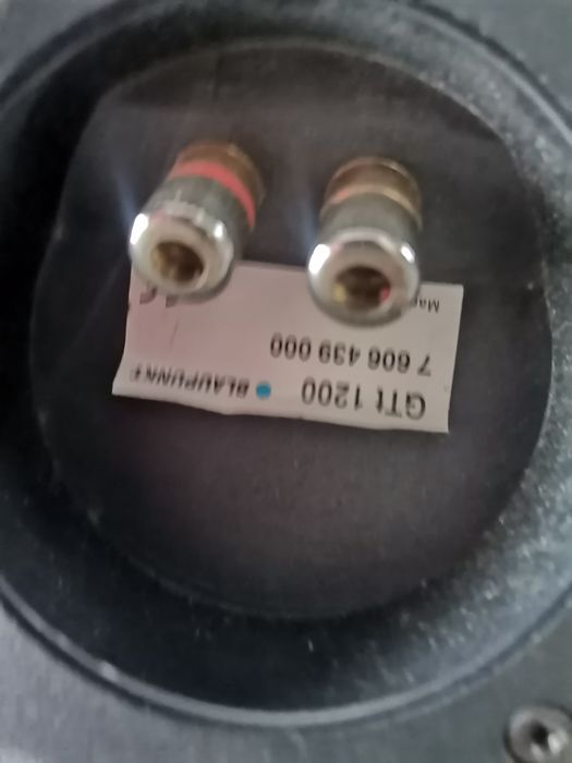 Bass,boxă auto tub Blaupunkt 100w perfect funcțională