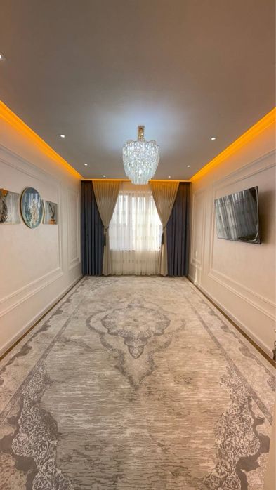 Продается 4 ком. Квартира площадью 102 кв.м. Адрес Самкоч