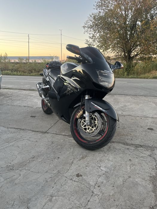 Honda CBR 1100 XX Super Blackbird