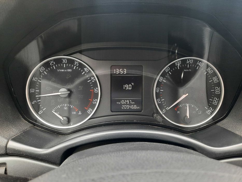 Skoda   Octavia II -1.6  TDI