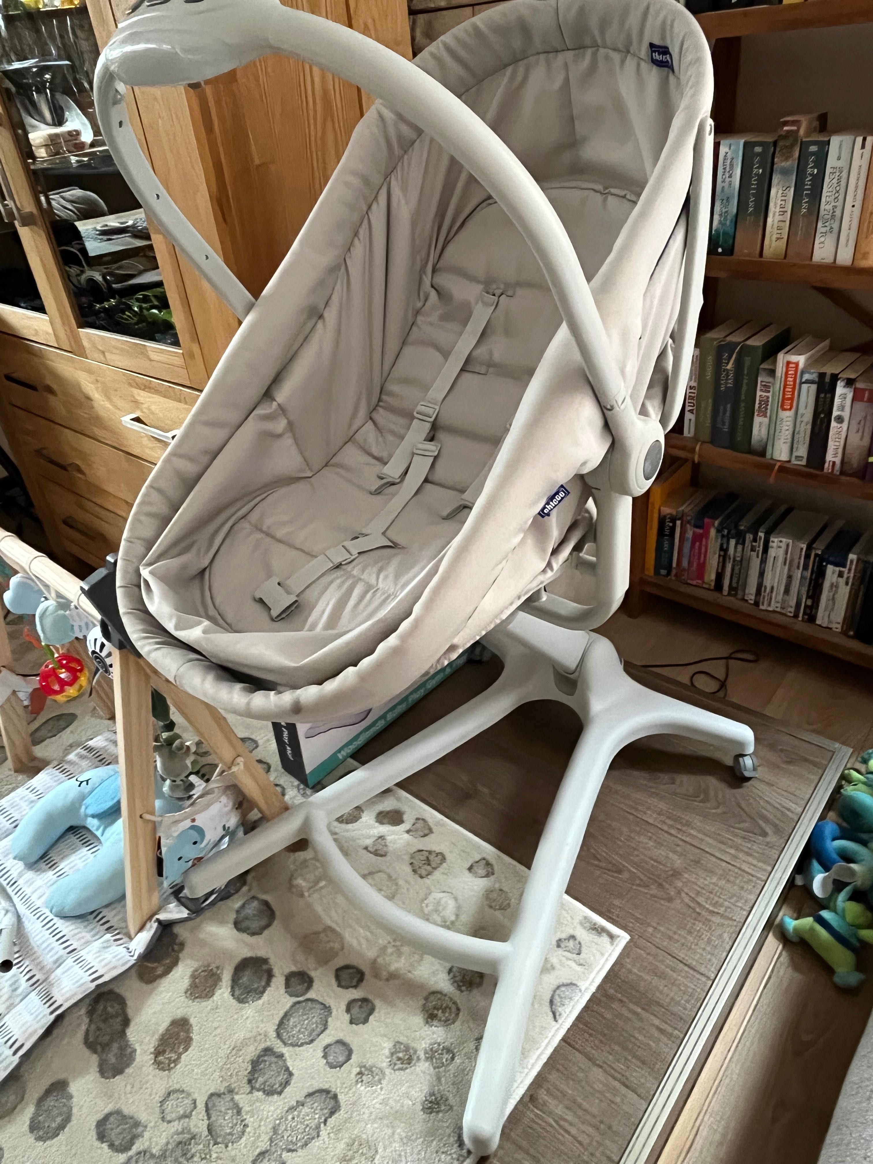 Chicco Baby Hug 4 in 1