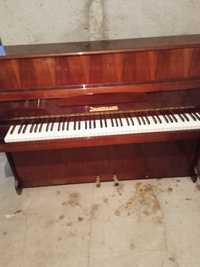 Продам пианино в отличном состоянии