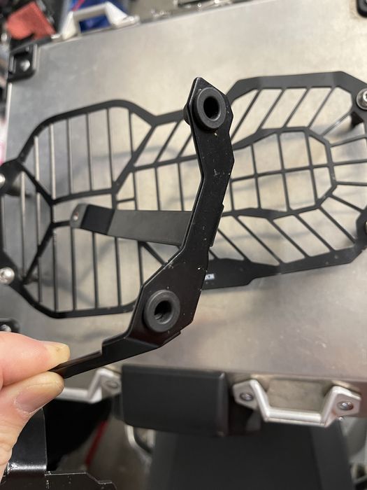 Vand ghidon moto BMW K53 si protectie Touratech pentru far BMW R1200GS