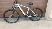 Cube Reacton Hybrid