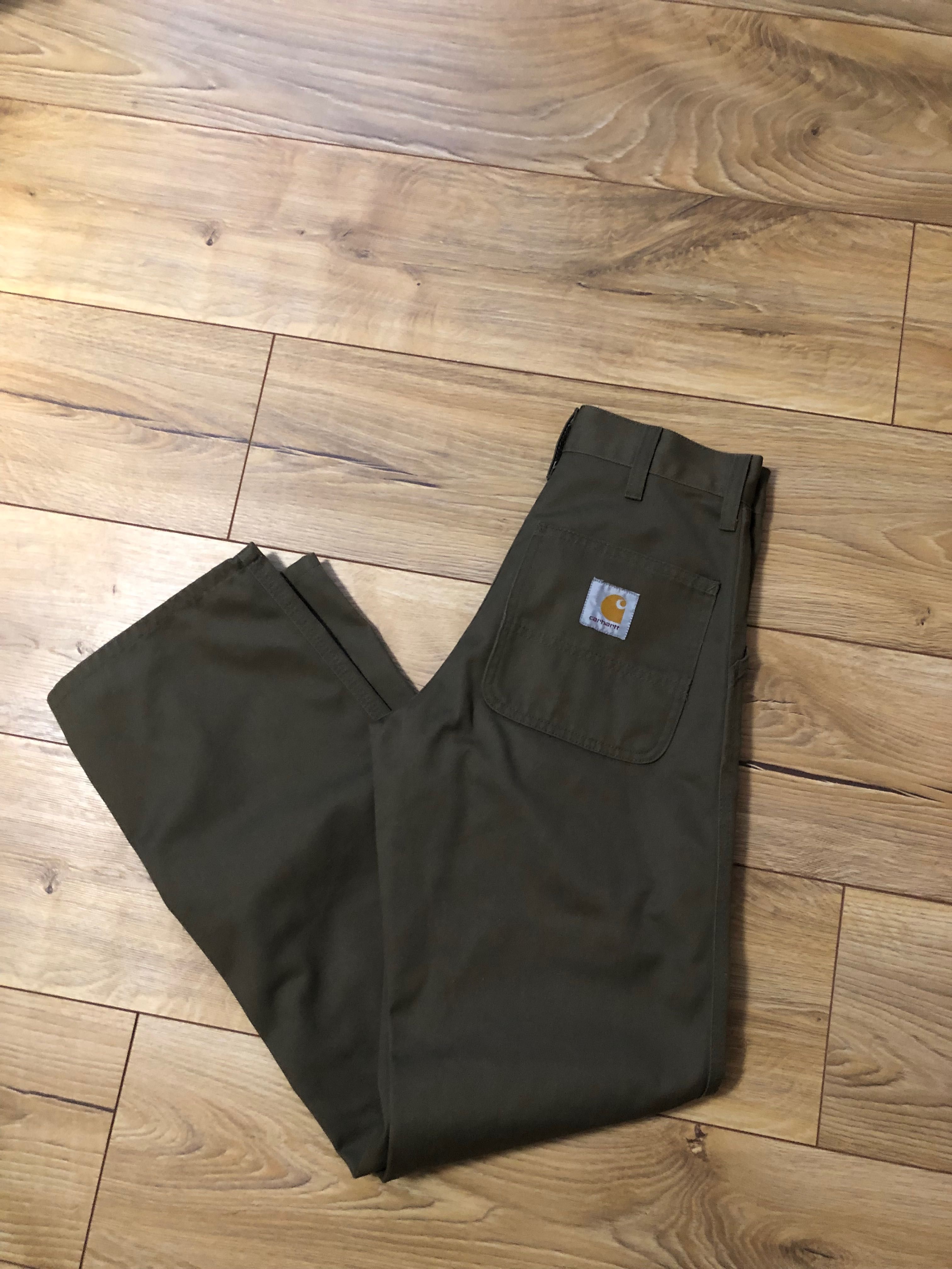 CARHARTT-pantaloni unisex in stare impecabila