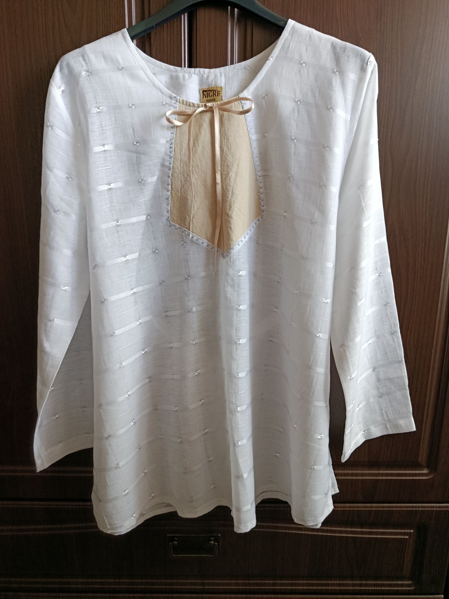 Cămașă albă, mărime L-XL