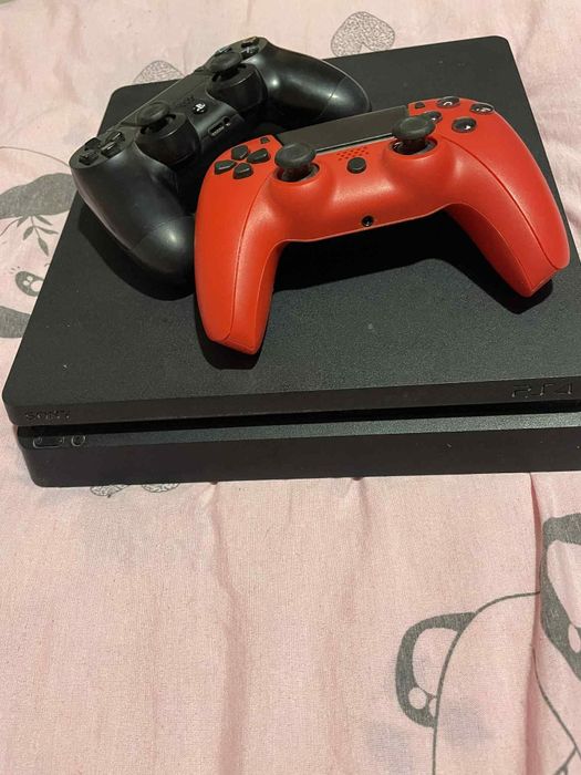 Ps4 + 2 manete +jocuri