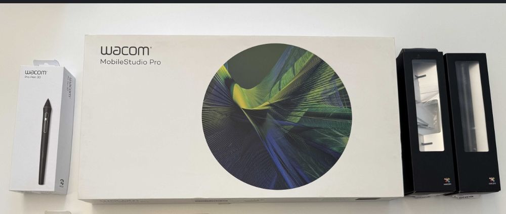 Când/schimb Tableta grafica Wacom mobile studio 16 pro i7,16 RAM,512 s
