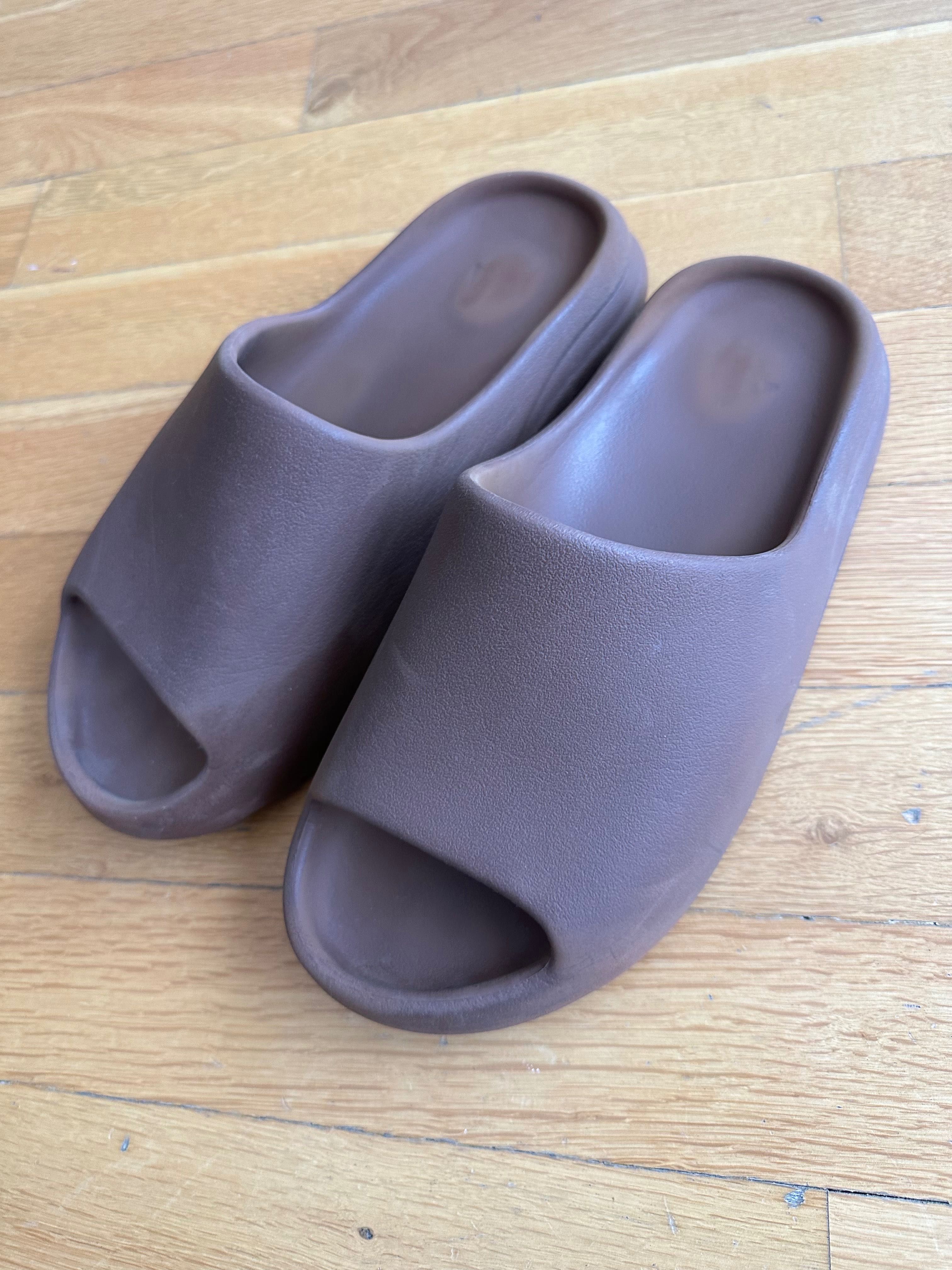 Yeezy Slides, 100% оригинални