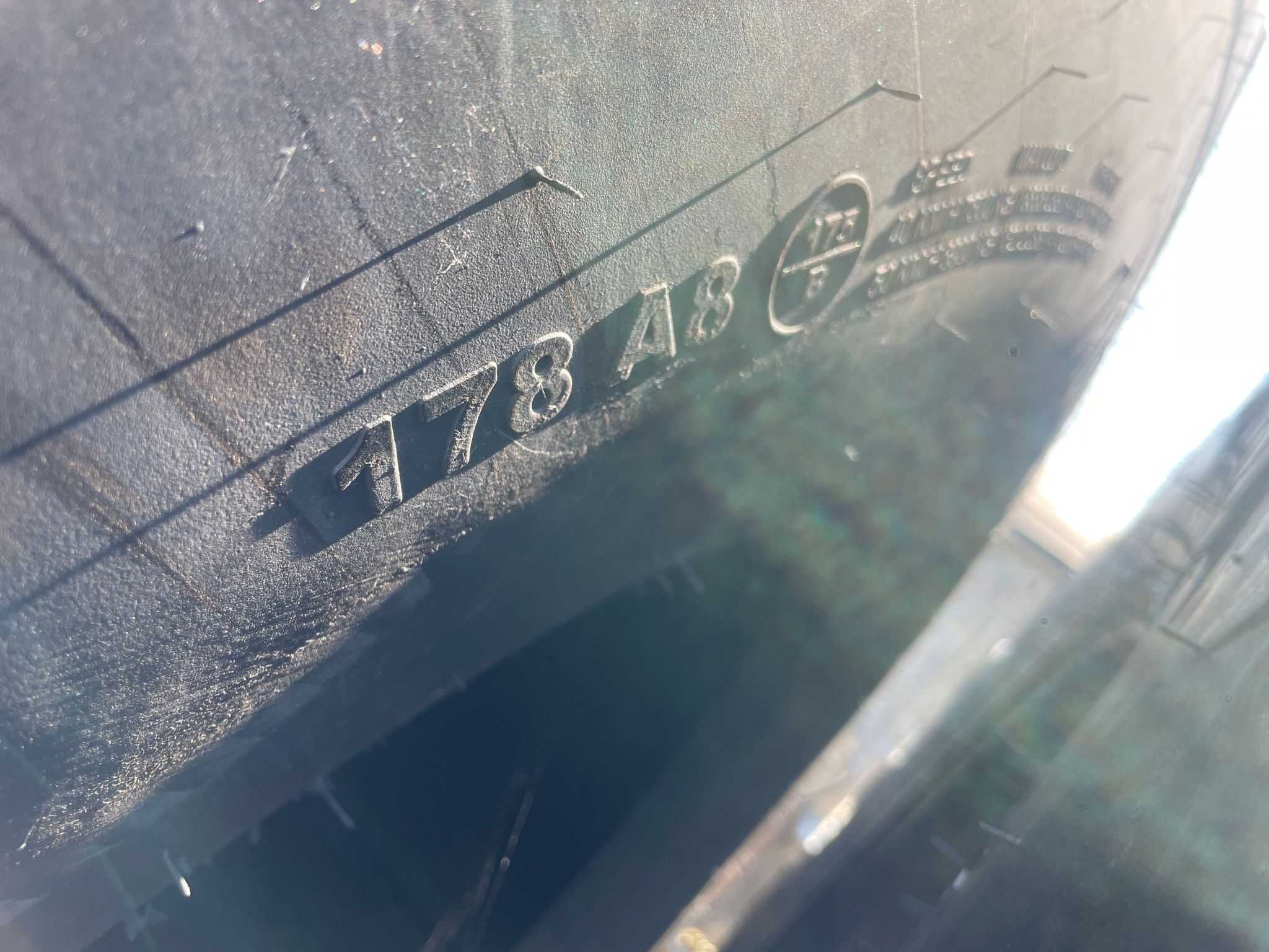 800/65R32 Anvelope NOI cauciucuri radiale pentru combina