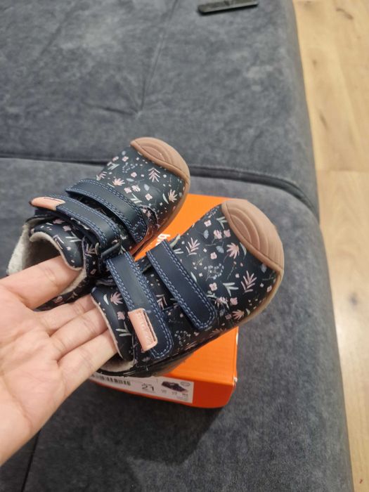 Biomecanics marimea 21, imblanite, fetita