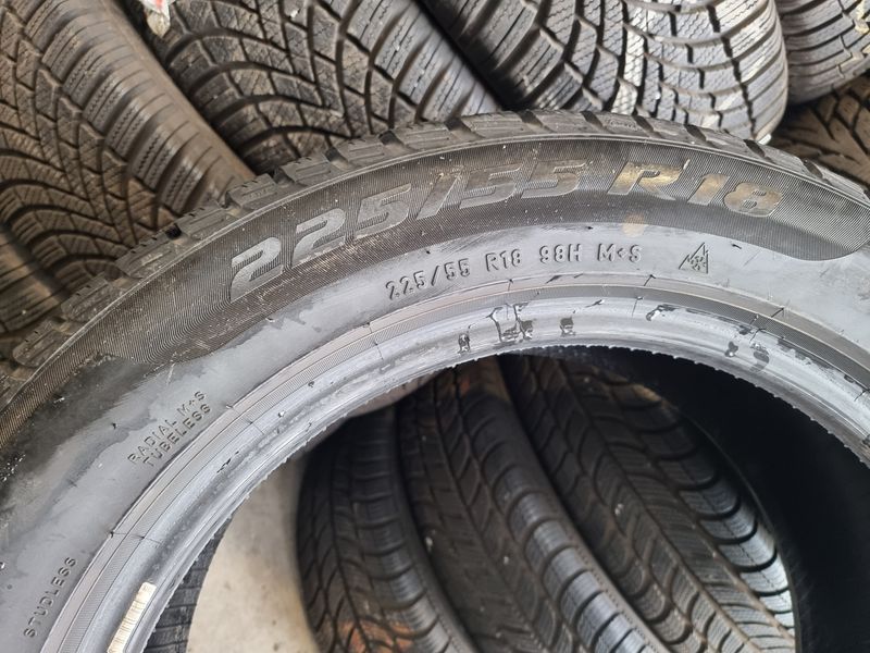 225/55/18 PIRELLI 4бр
