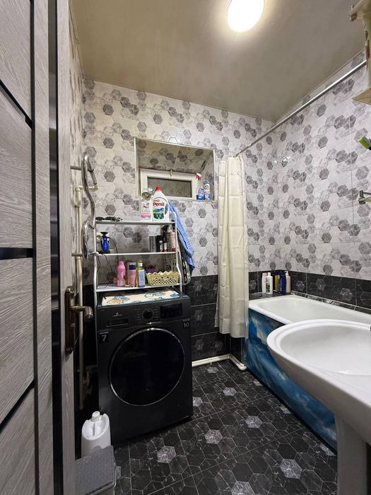 Продам 3ком кв 8мик 77 серия Ипотека  паспорт эвазига