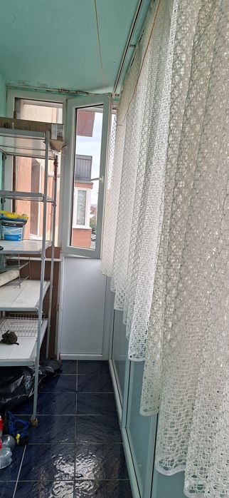 Închiriez apartament două camere , etaj 2