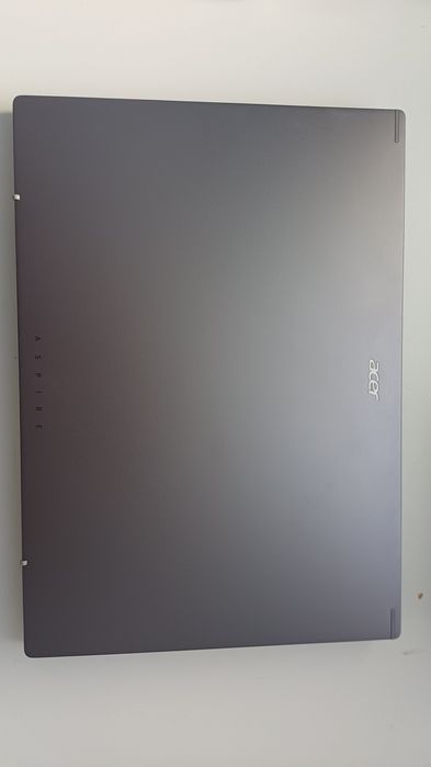 Vând laptop Acer