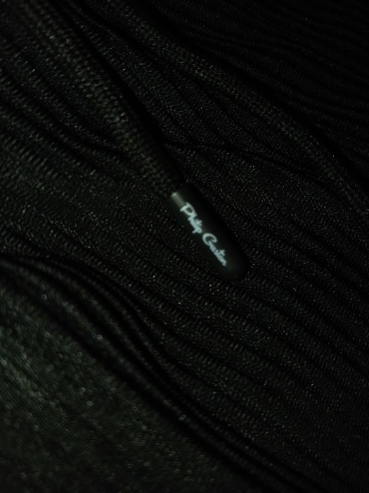 Vând Compleu Philip Guston