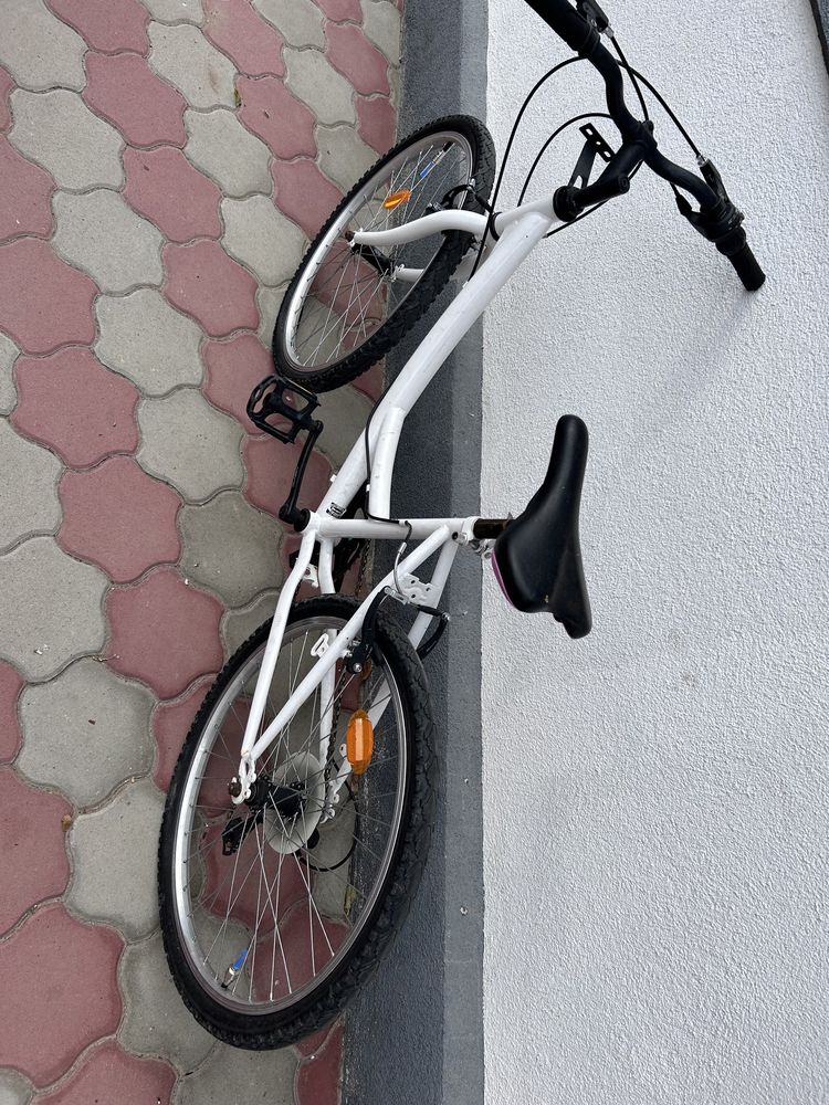 Vand bicicleta stare buna