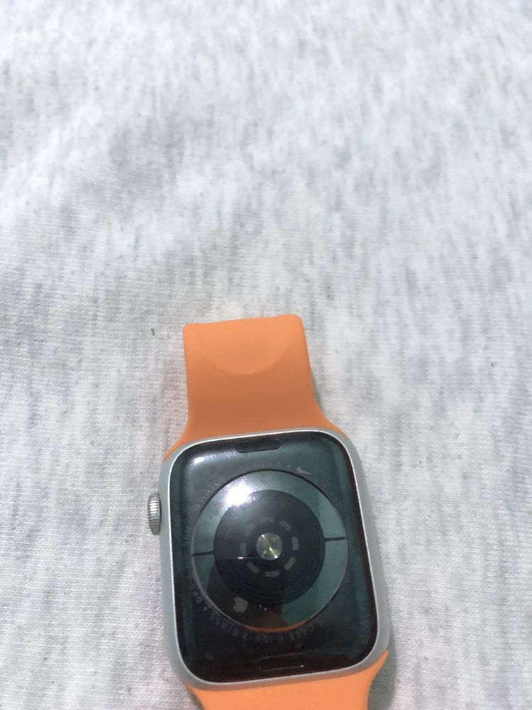 Apple watch series 4 44mm xNike