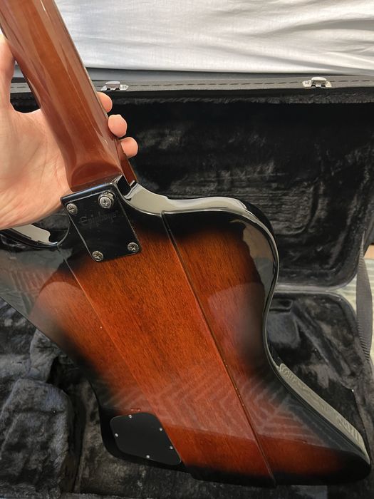 Bass Epiphone Thunderbird IV VSB