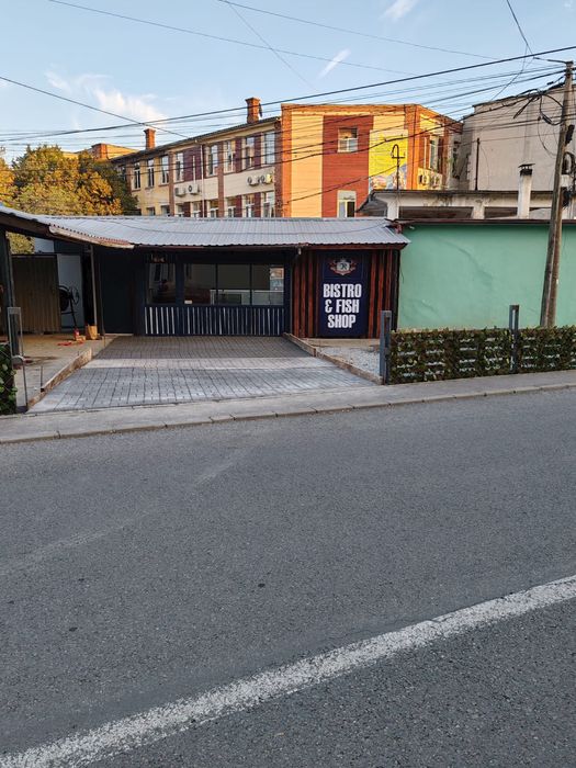 Inchiriez spatiu comercial zona Clujana