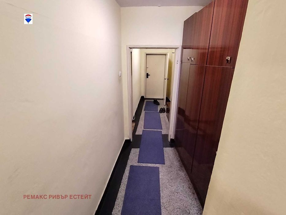 Двустаен апартамент под наем кв. Широк център