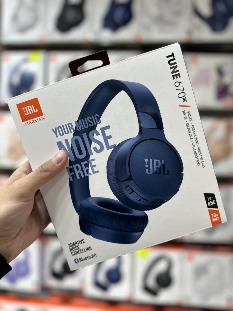 Беспроводные наушники JBL Tune 670NC с активным шумаподавлениев