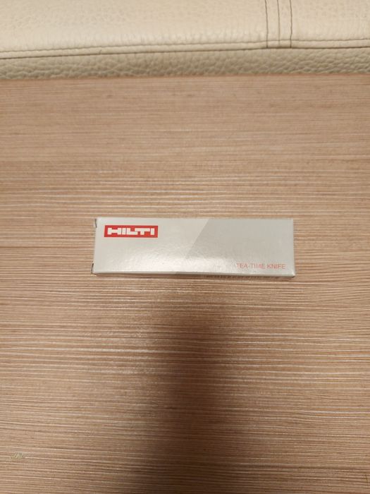Чисто Ново джобно ножче Hilti на Solingen