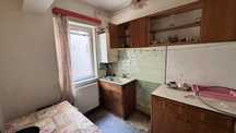 Apartamnet de vanzare micro 16