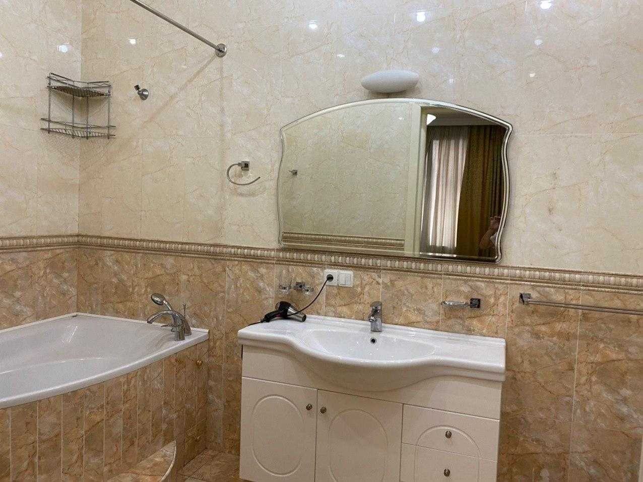 Сдаётся Габус 4/2/7, проспект Амира Тимура. ID: 44691