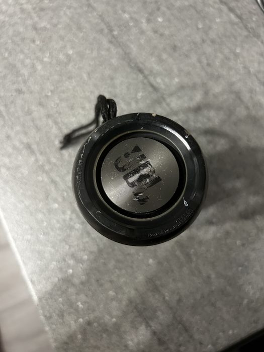 Vand Jbl Flip 3 impecabila tehnic