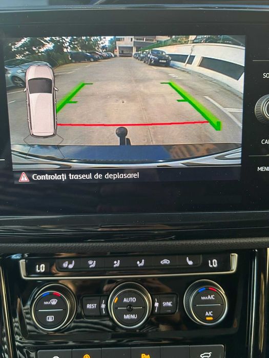 Vand Volkswagen Touran Highline 2.0 TDI BlueMotion/DSG/190HP/7 locuri