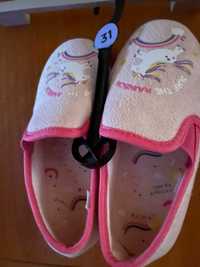 Papuci pentru fetite - material textil - marime 31