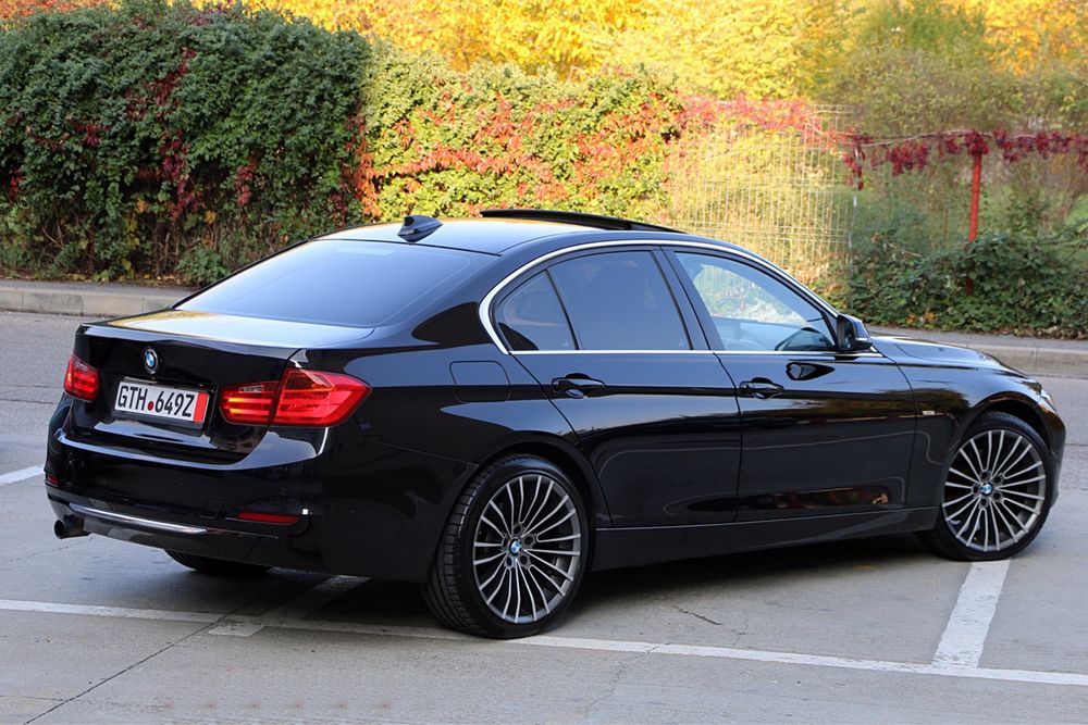 Bmw Seria 3 F30 320d Luxury 2.0 184cp Trapă HeadUp JanteR19 Bixenon