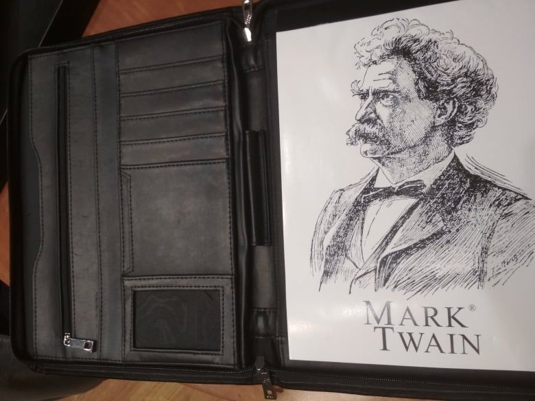 Луксозна Кожена Бизнес Чанта Mark Twain, чисто нова