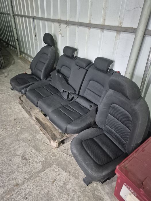 Interior audi a4 b8 încălzire