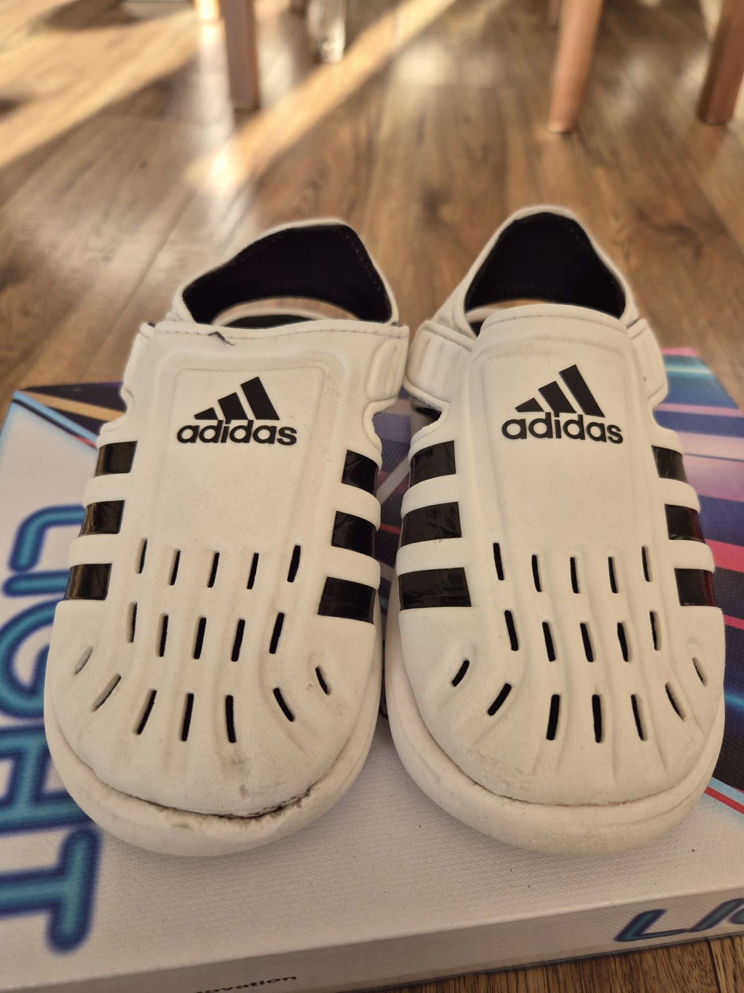 Сандали adidas, 29 номер