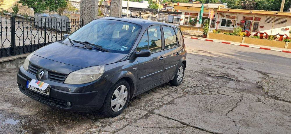 Продавам Renault SCENIC